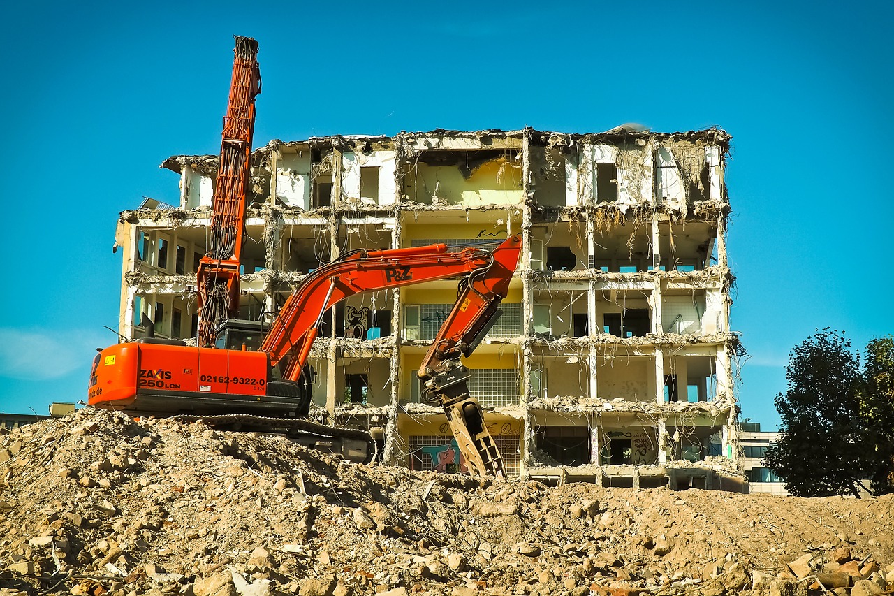 坡头区人才市场现场招聘，搭建人才与企业的桥梁